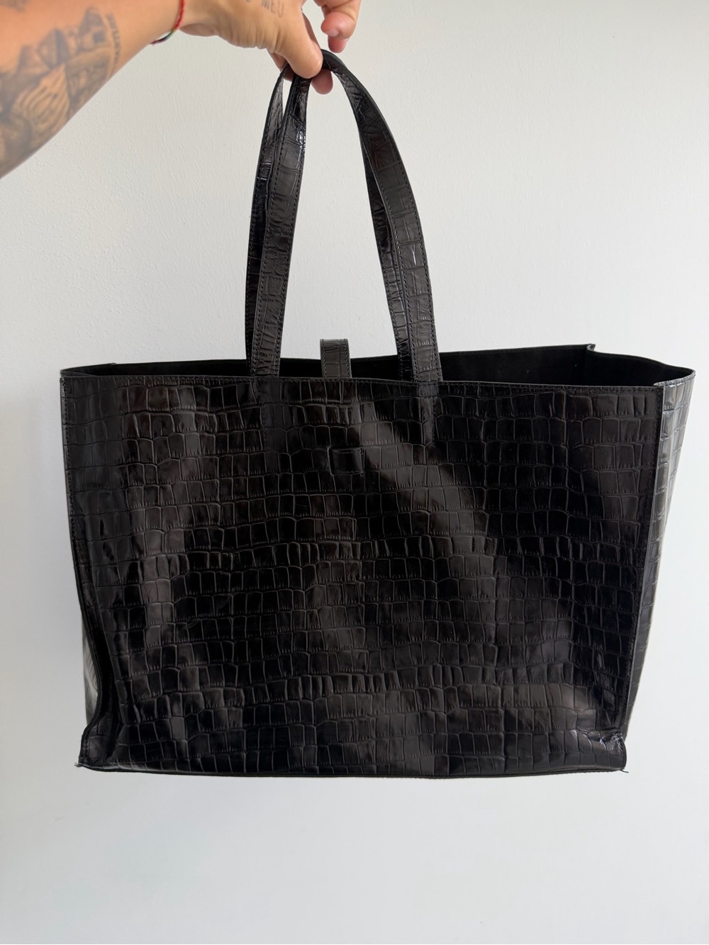 Large L’Intervalle Black Croc-Embossed Tote Bag - Sleek Everyday Carry